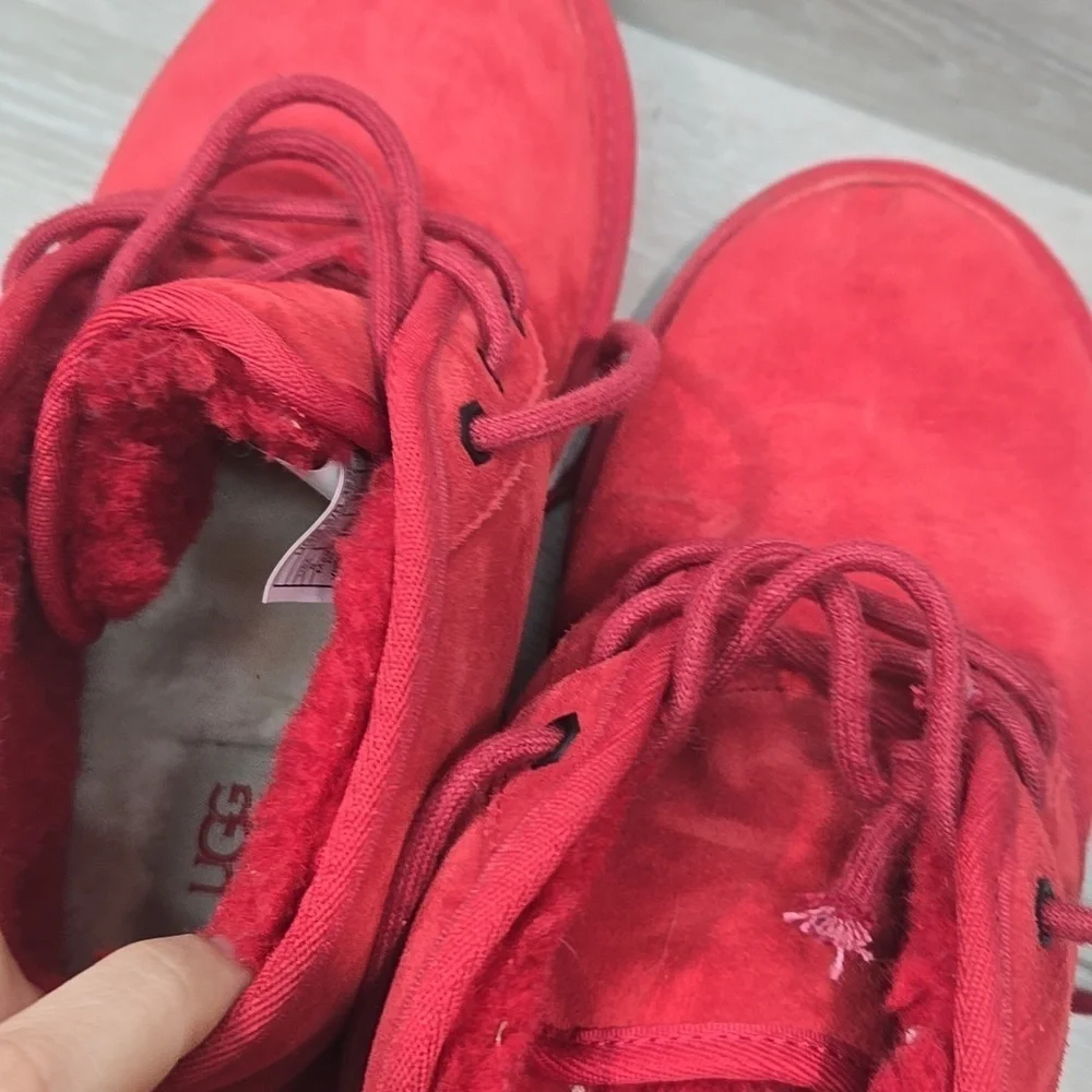 UGG Australia Mens Neumel 3236 Ankle Red Suede Sheepskin Boots Sz 8